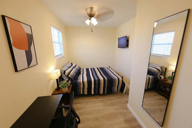 PadSplit's room