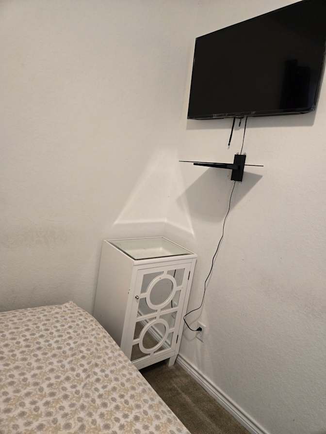 Alassane's room