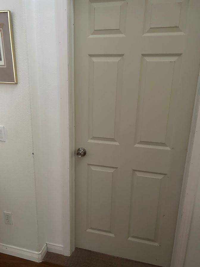Alise's room