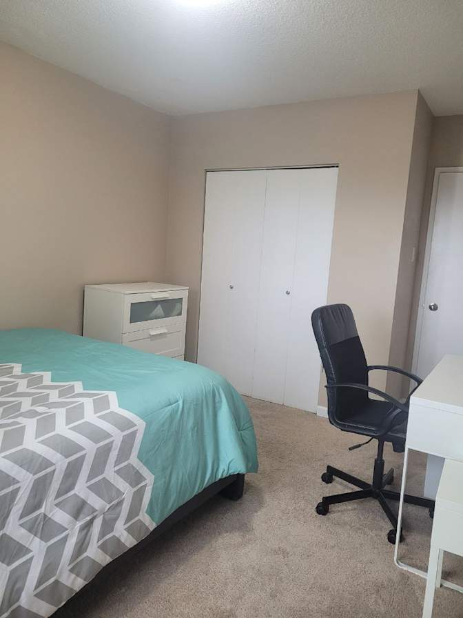 Sahra Hakkakpour's room