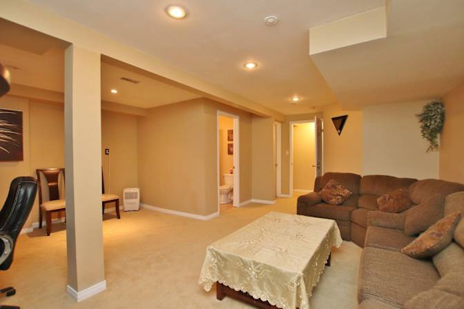 Vic's room