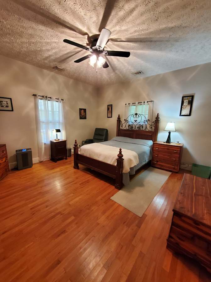 Robert's room