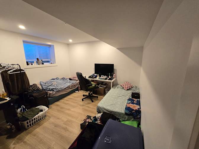 shreyans's room