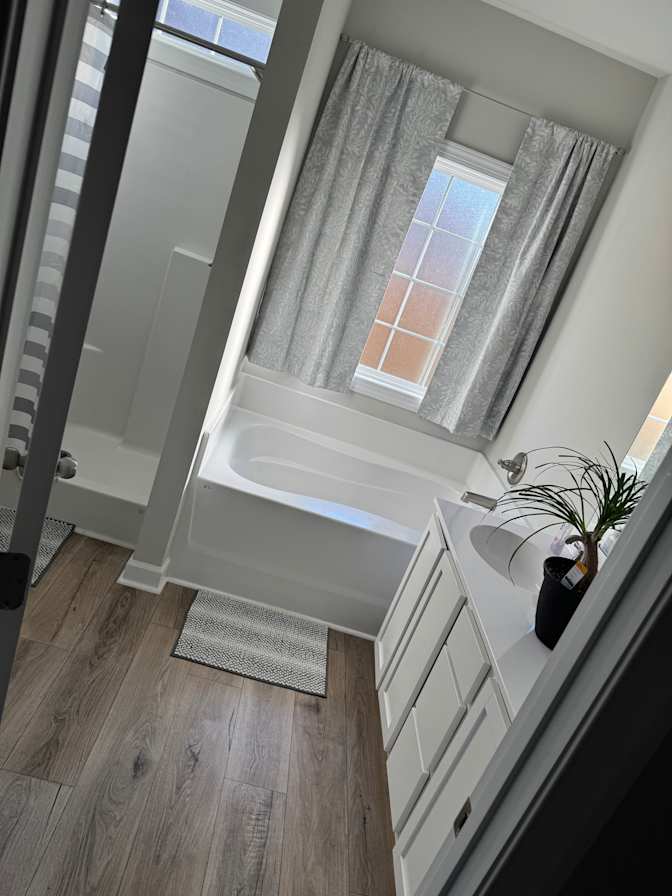 Tara Parker's room