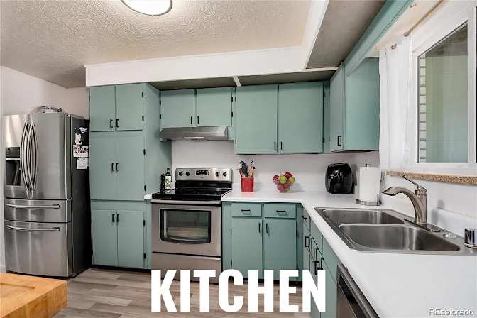 HomeCrew's room