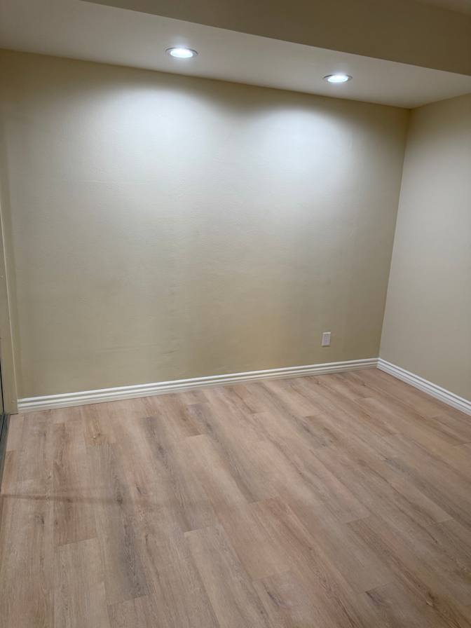 Jorge Ramos's room