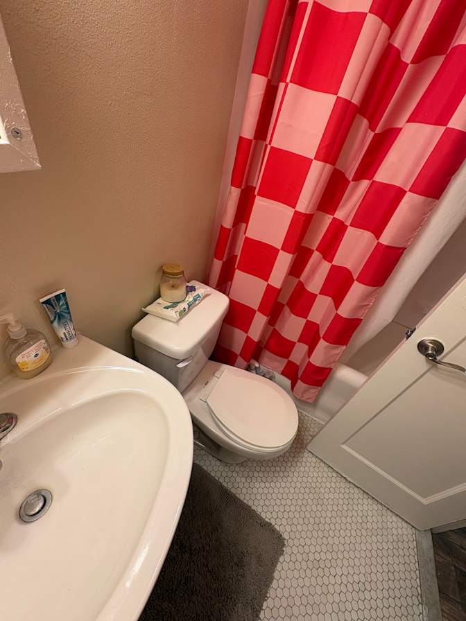 Ash's room