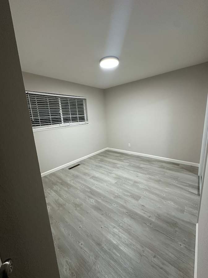 Ajab's room