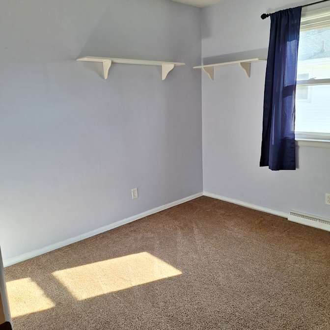 Lynn's room