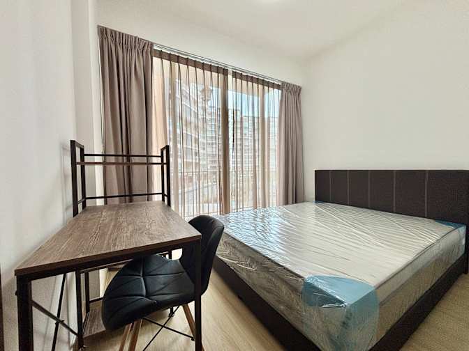 Elaine Ong's room