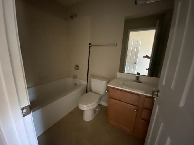 Alcove Rooms's room
