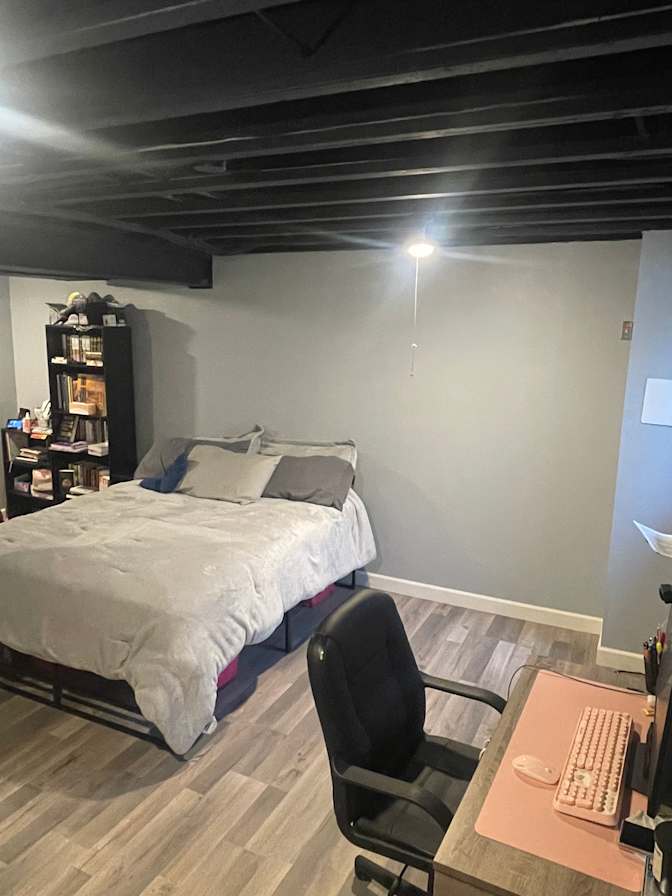 Veronica's room