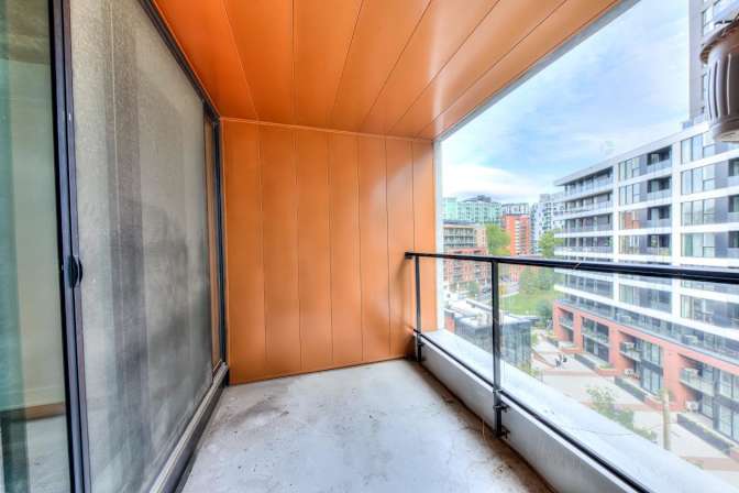 Javiera Navarro's room