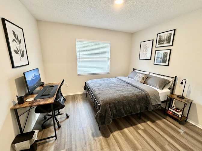 PadSplit's room