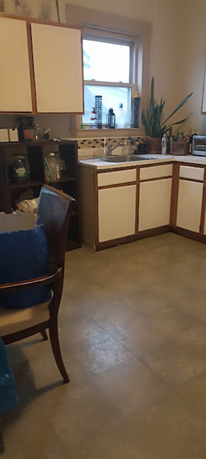 ad's room