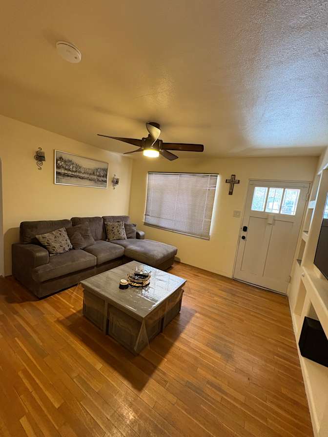 Valdez Rentals's room