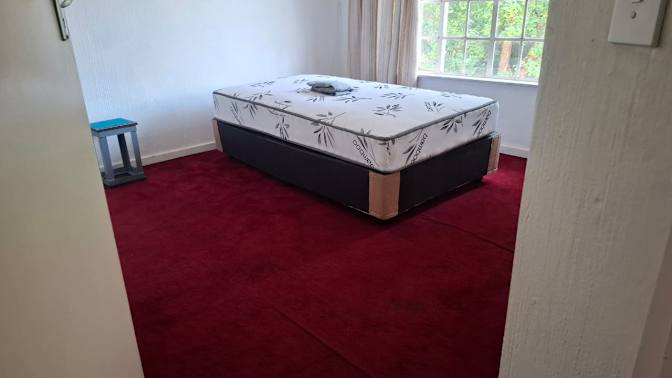Antoinette's room