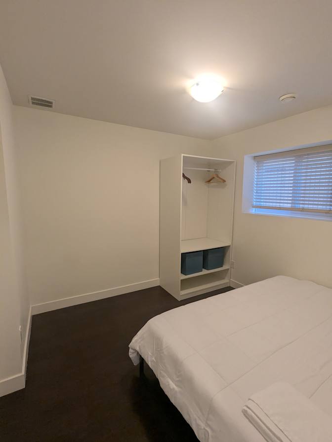 Alberto's room