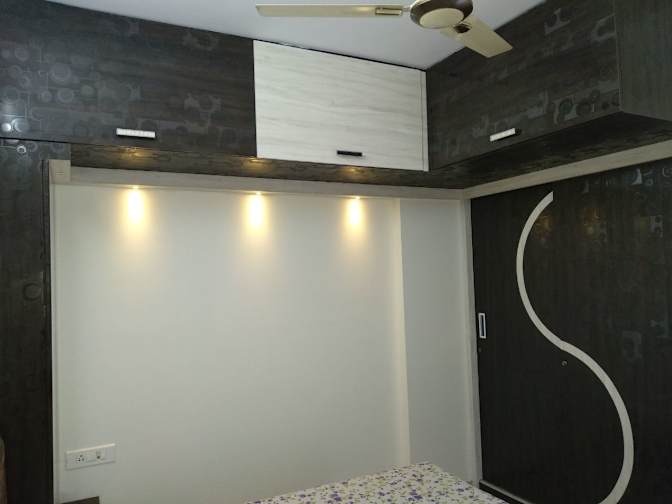 Meera Liz's room