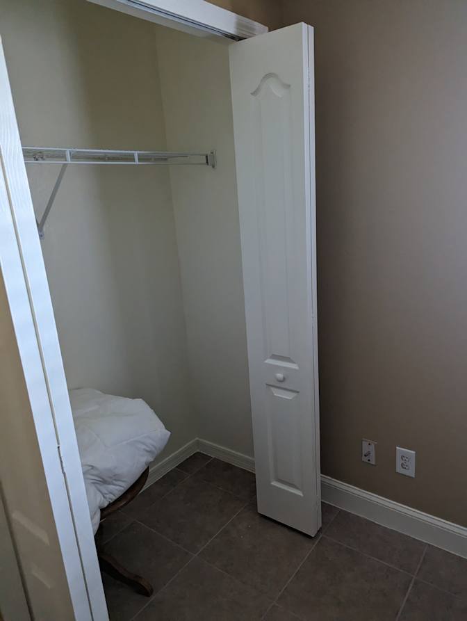 Steeve's room