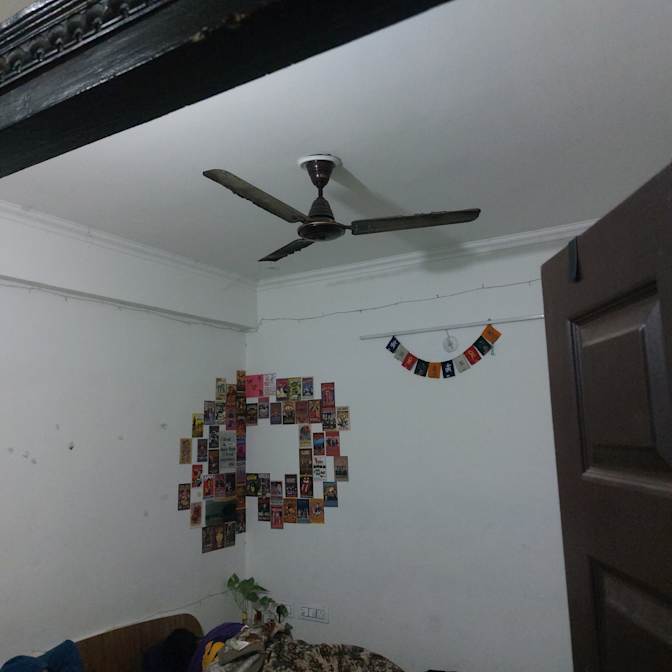 Ayush Pandey's room
