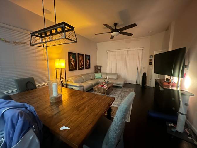 Adriana T Escudero's room