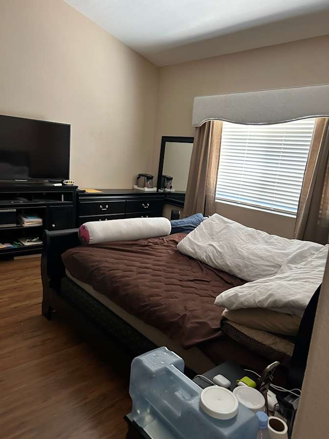 Tony's room