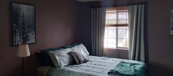 Sandy's room