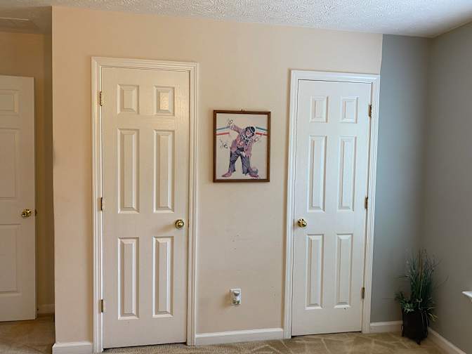 Dina's room