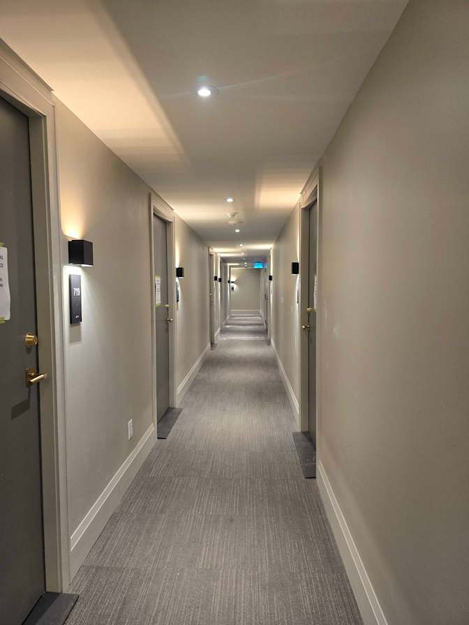 Tolobi Rental's room