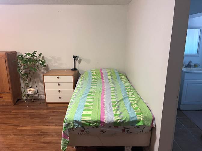Donna's room