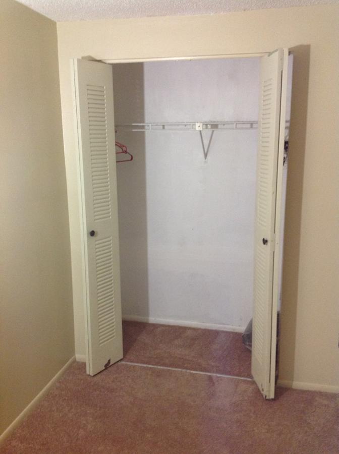Dee's room
