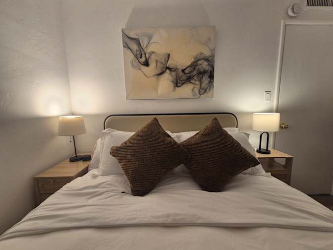 Eva's room