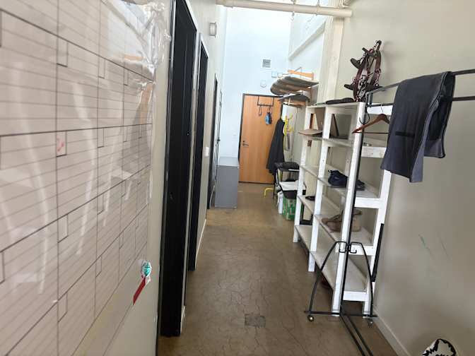warner's room