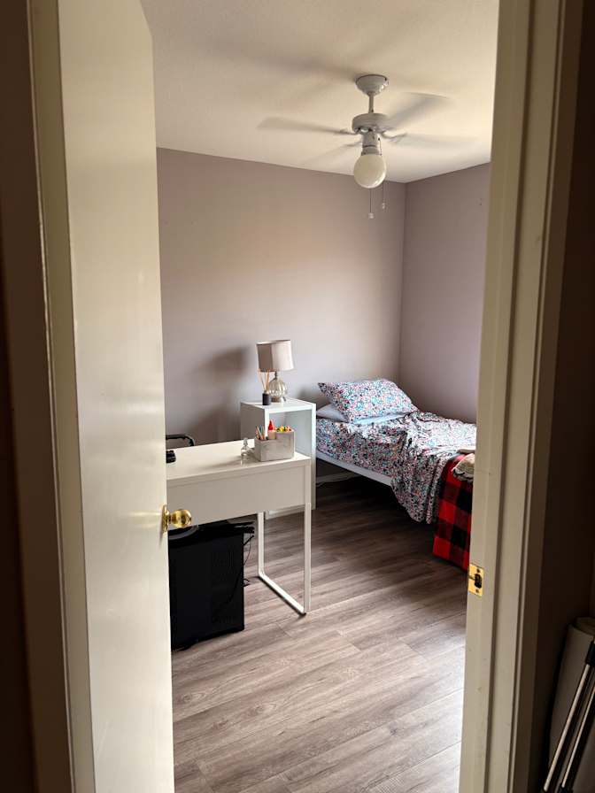 liz's room