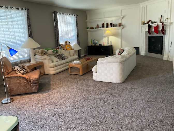 Tom's room