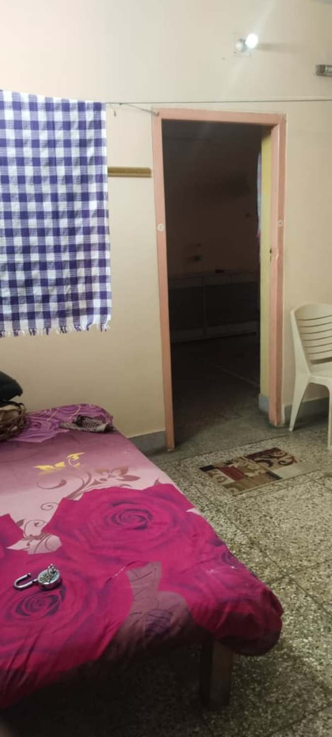 Anubhav Megotia's room