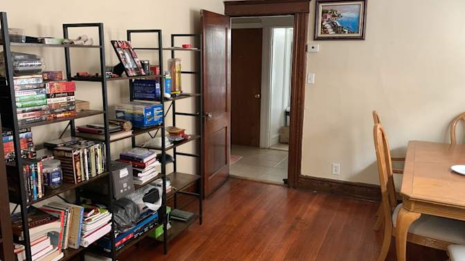 Dinesh's room