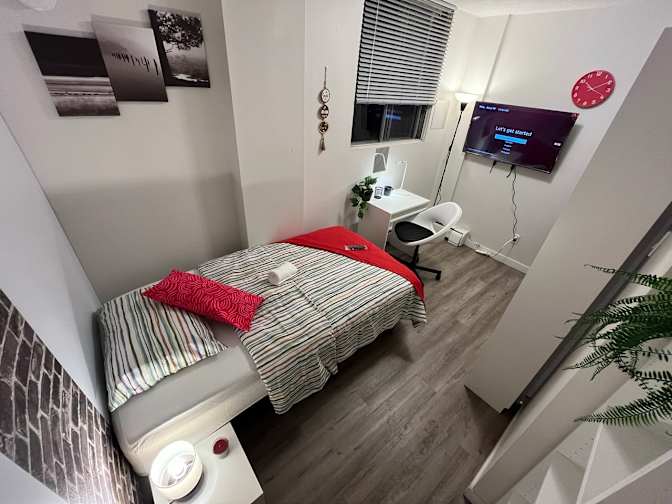 Genesis's room