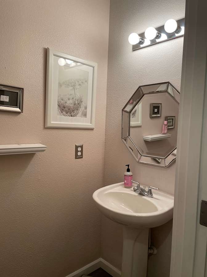 Amanda's room