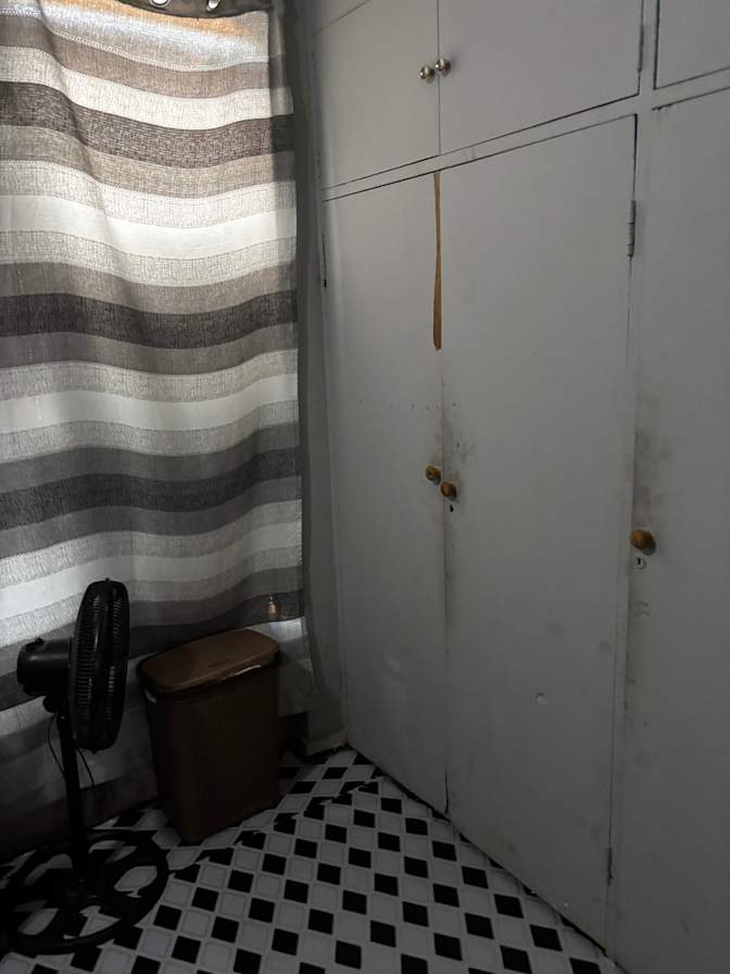 Bheki mthabela's room