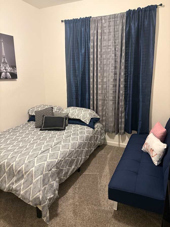 Diana's room
