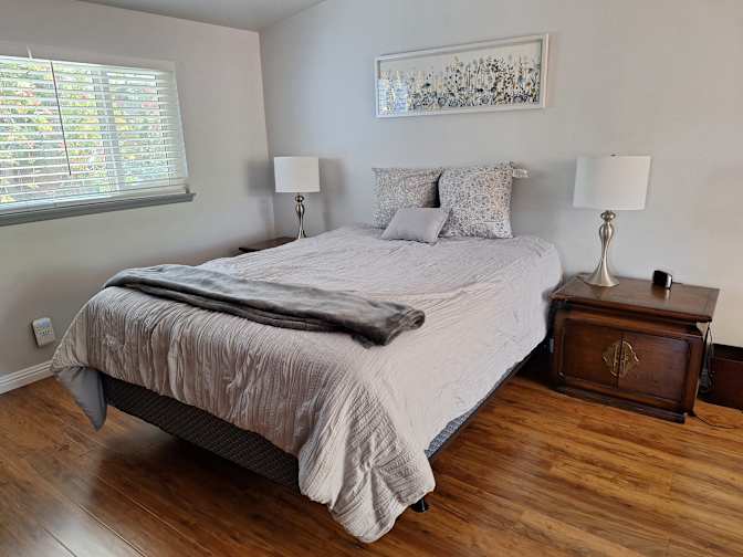 Shoshana's room