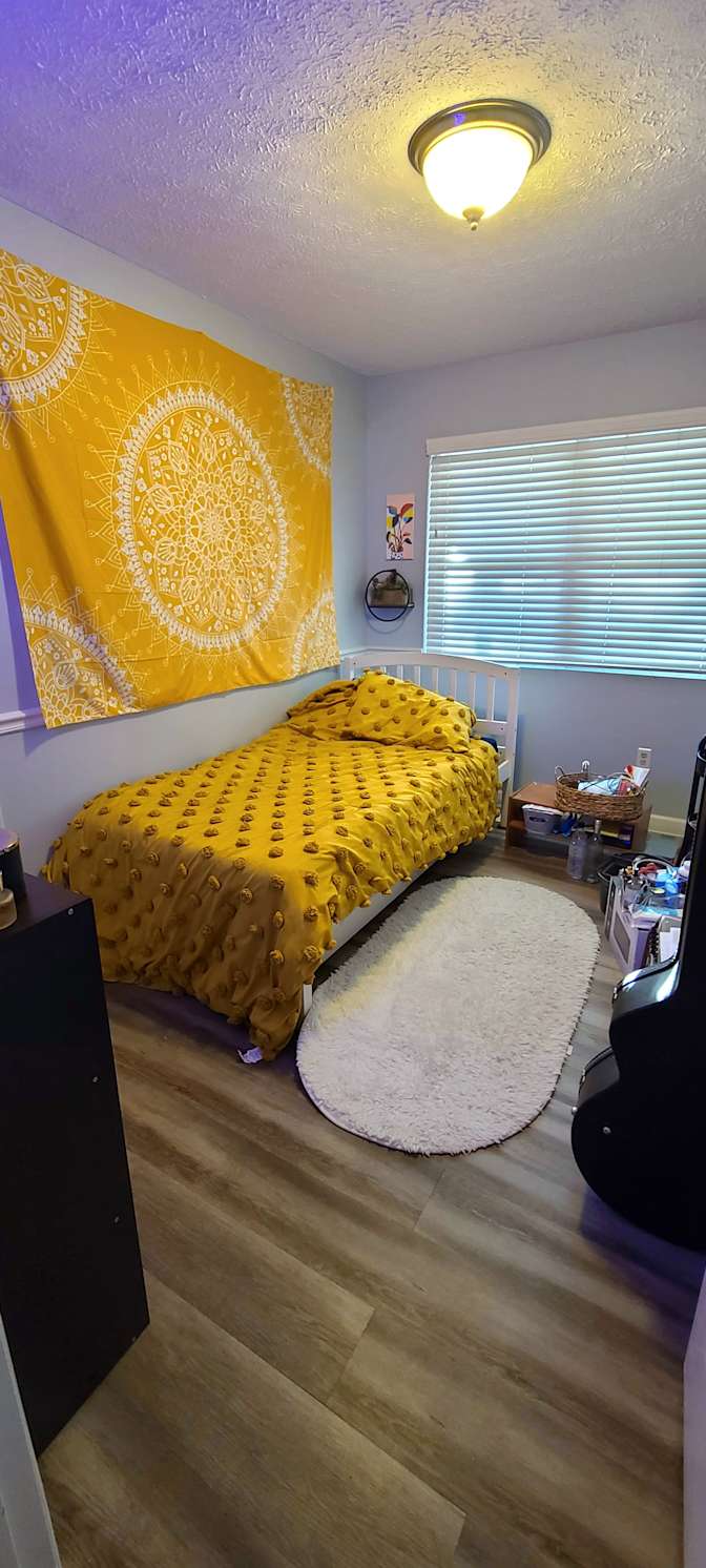 Rachel's room