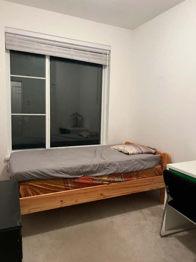 CELINE NGUYEN's room