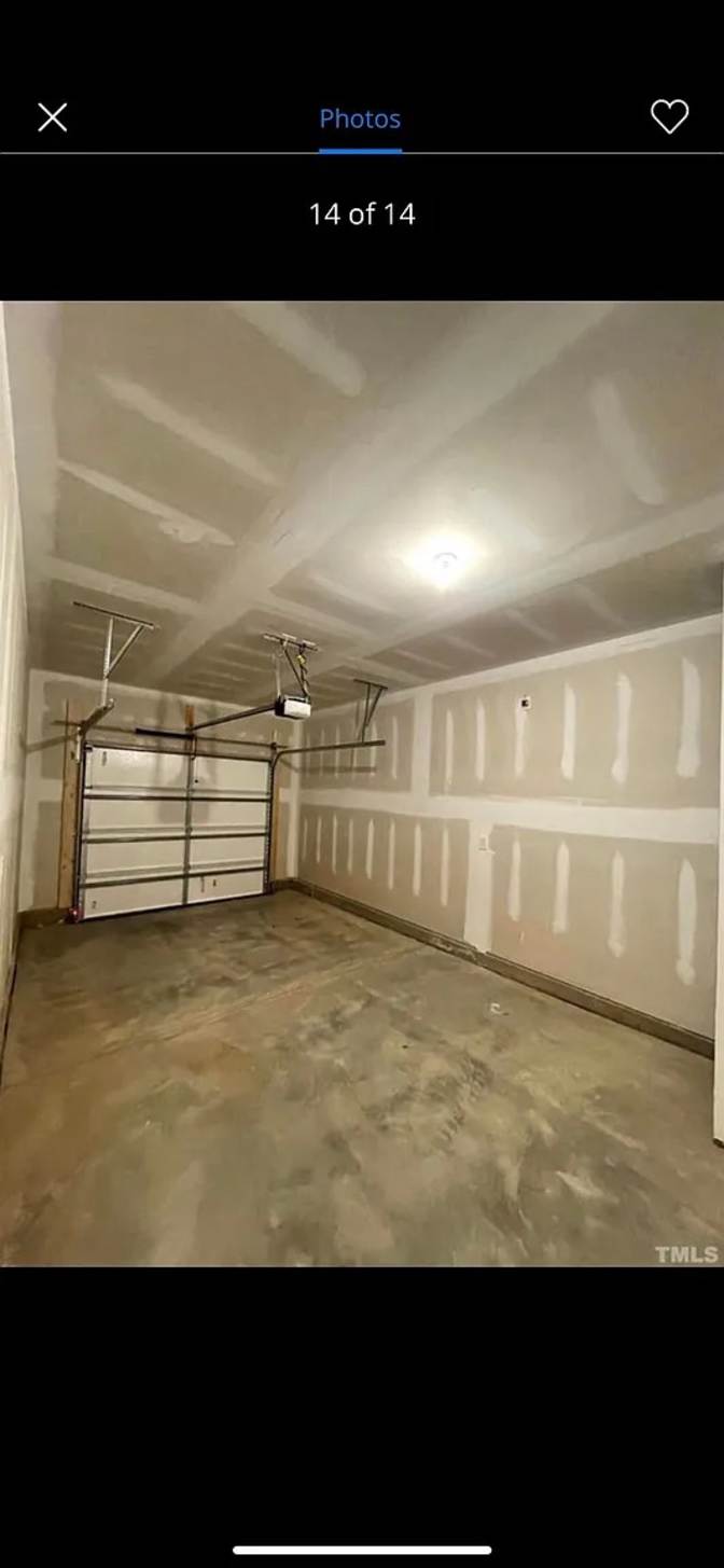 Alcove Rooms's room