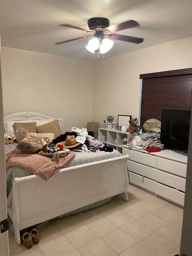 Diana's room
