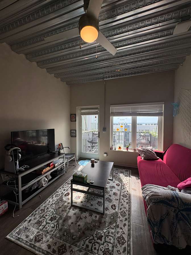 Jana's room