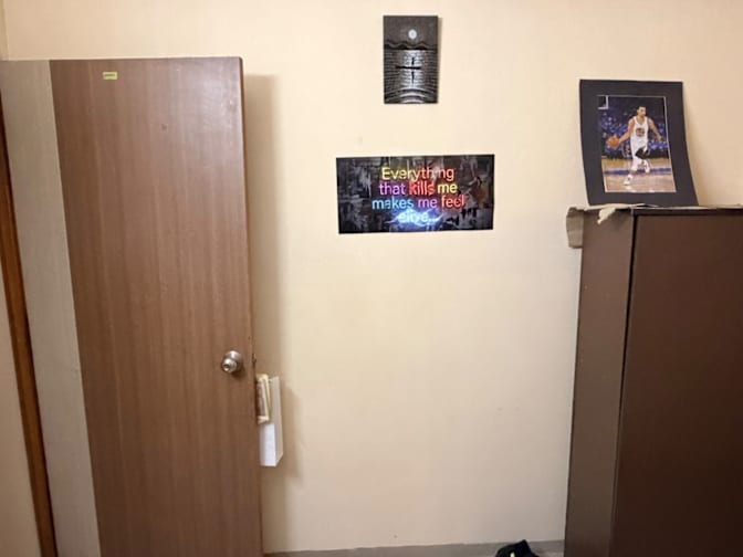 Apoorv Gupta's room