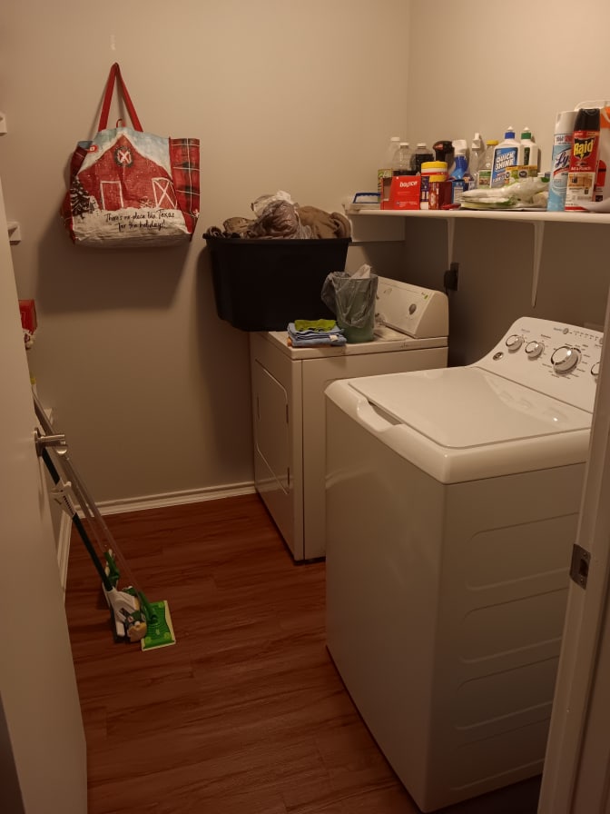 Jill's room